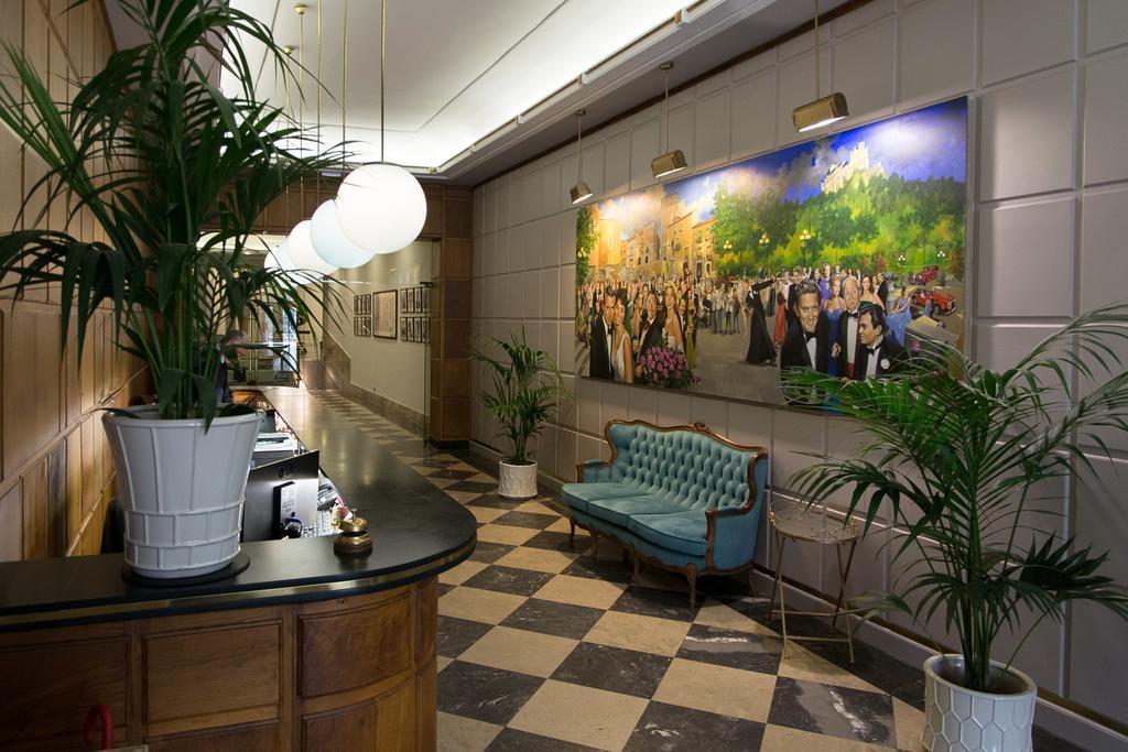 Real By Recordis Hotel